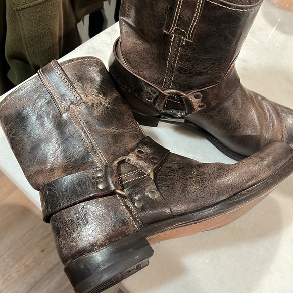 FRYE Mens Conway Harness Distressed Boots Size 11 - Picture 11 of 13